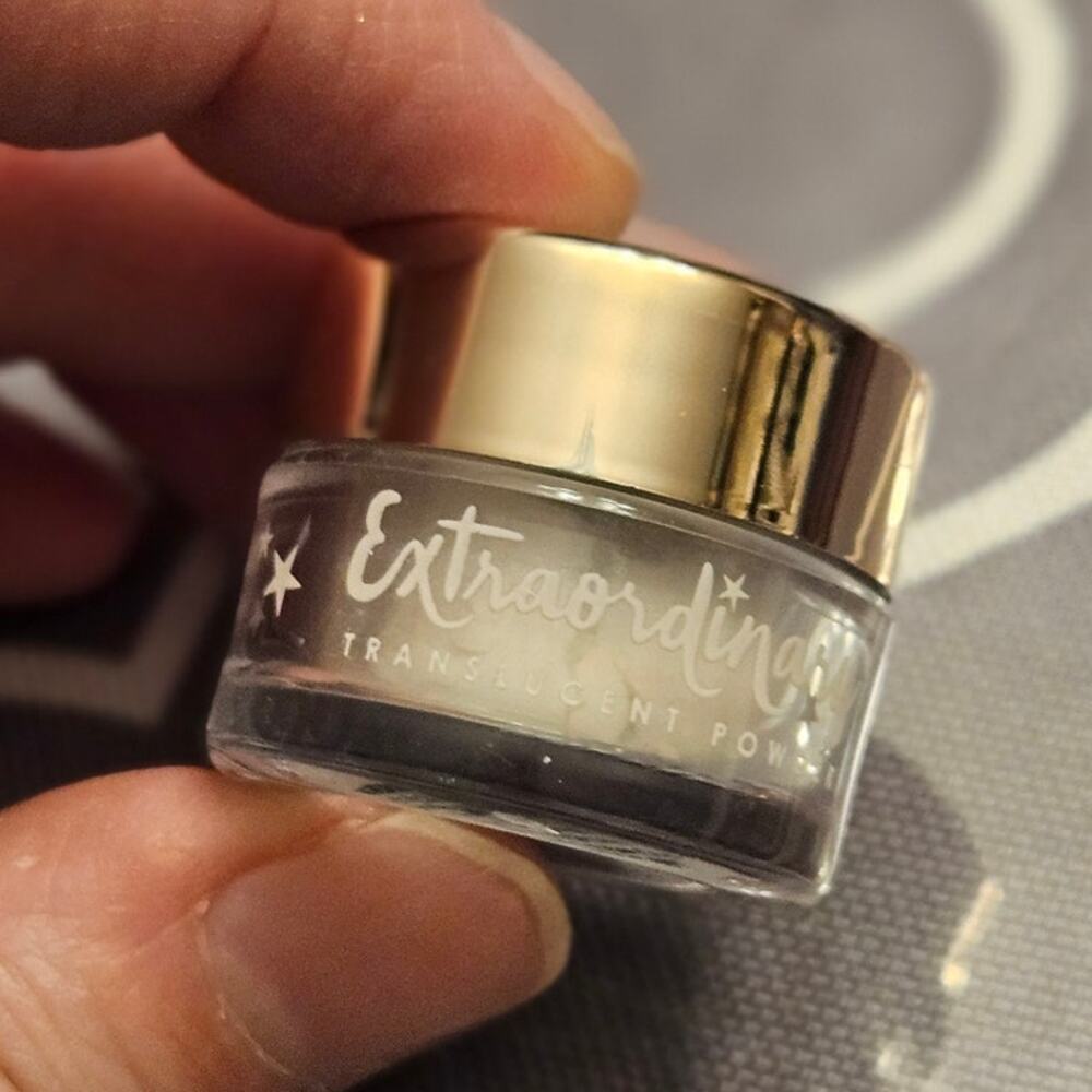Ciate Extraordinary Translucent Powder ~ Loose Translucent Setting Powder 1.5G